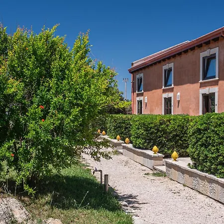 Hotel Palascìa Wellness Relais 3*
