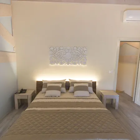 Готель Palascia Wellness Relais Отранто